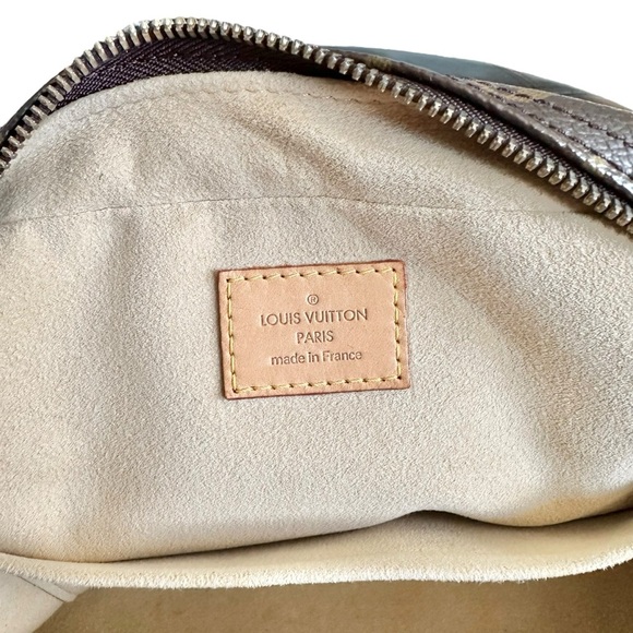 Authentic Louis Vuitton Monogram Leather Manhattan PM Satchel Bag with Dust Bag - Picture 11 of 16